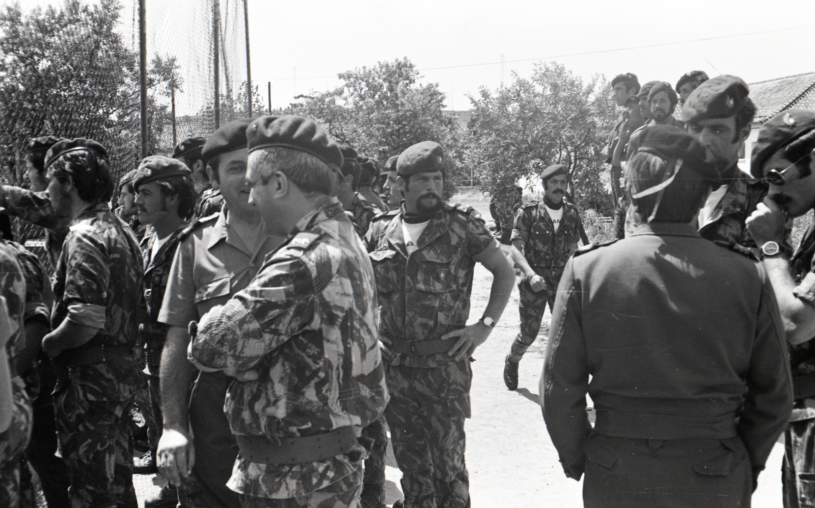 9_13-AF_137_036-1_021_IA